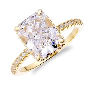 NWT OBJKTS AURA GOLD RING SIZE 6